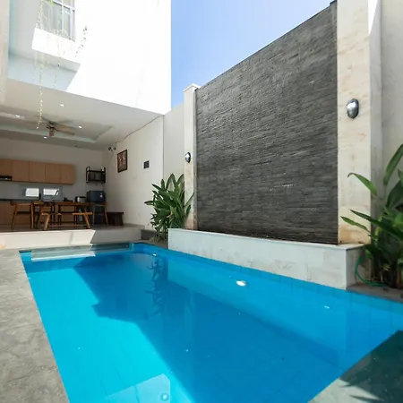 Villa Berlian Kuta
